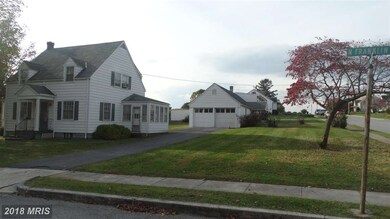 306 N Franklin St, Waynesboro, PA 17268 - photo 3