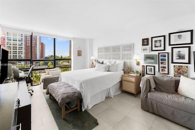 Costa Bella Condominiums unit 812, Miami, FL 33131 - photo 5