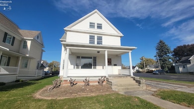 720 W State St, Fremont, OH 43420 - photo 2