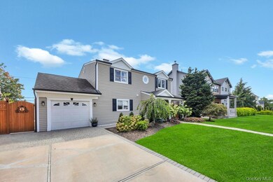 47 Choir Ln, Westbury, NY 11590 - photo 2