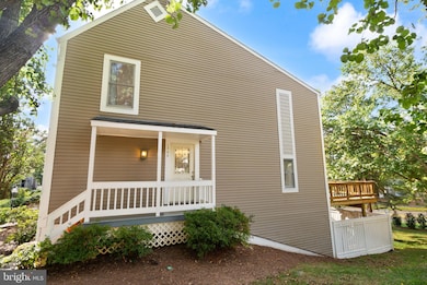 1700 Quietree Dr, Reston, VA 20194 - photo 3