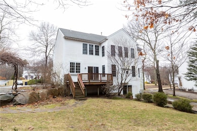 78 Fieldstone Ln, Saunderstown, RI 02874 - photo 5