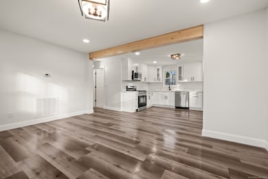 106 Barnes St, New Britain, CT 06052 - photo 7