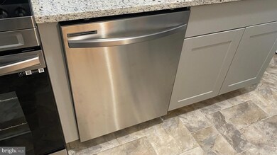 329 Billingsport Rd, Paulsboro, NJ 08066 - photo 7