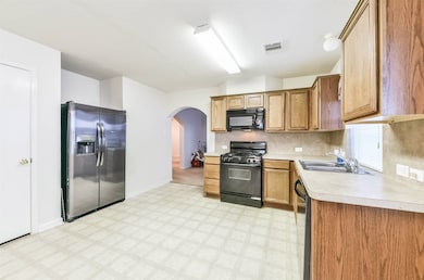 8903 Doak Ln, Houston, TX 77075 - photo 7