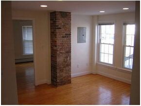 114 S Main St, Rochester, NH 03867 - photo 3