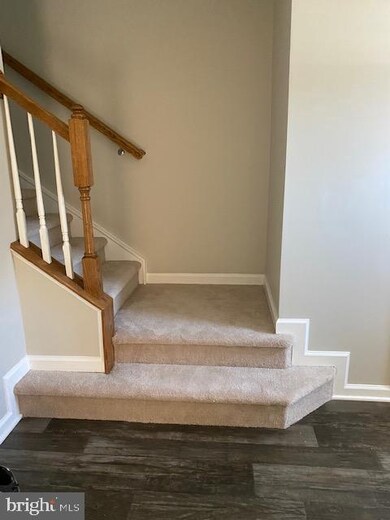 11814 Saint Linus Dr, Waldorf, MD 20602 - photo 5