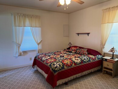 214 James Ave, Waynesboro, VA 22980 - photo 5