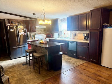 5641 Fleetwood Ln, Blackshear, GA 31516 - photo 7