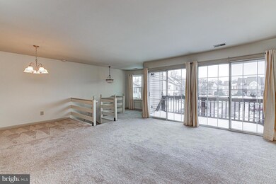 303 Wendover Dr, Norristown, PA 19403 - photo 3