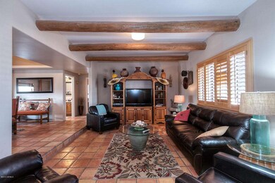 812 Formal Living Room