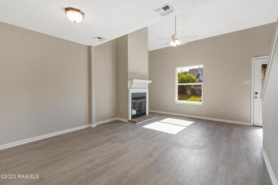 1203 Carriage Light Loop-4