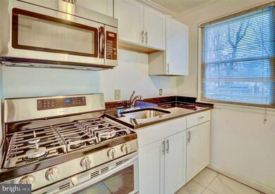 6617 Saint Barnabas Rd, Oxon Hill, MD 20745 - photo 3