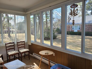 21 Crestwood Pkwy unit C, Whiting, NJ 08759 - photo 5