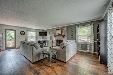 414 Melody Ln, Shelby, NC 28152 - photo 4