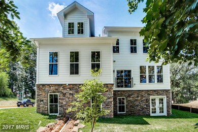 6198 Champion Oak Ct, Falls Church, VA 22044 - photo 3