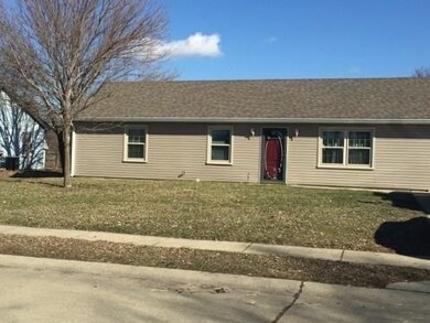 65 Oakden Ct, Whiteland, IN 46184 - photo 2