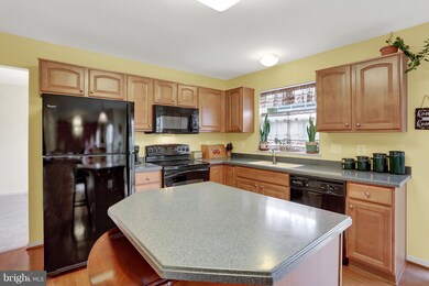 11182 Ashley Brook Dr, Bealeton, VA 22712 - photo 6