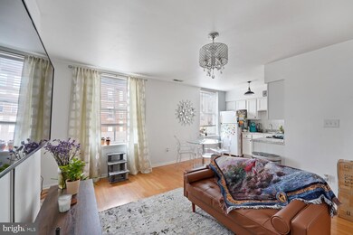 510 W Queen Ln, Philadelphia, PA 19144 - photo 3