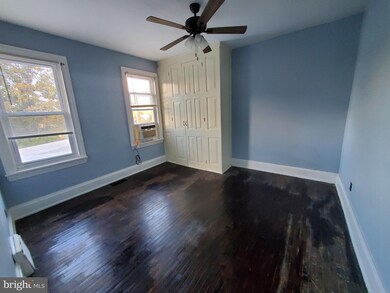 266 S 4th St unit FRONT, Hamburg, PA 19526 - photo 6