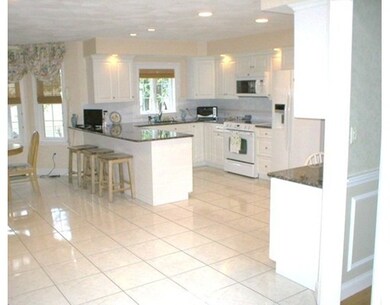 1 Cowdry Ln, Wakefield, MA 01880 - photo 3