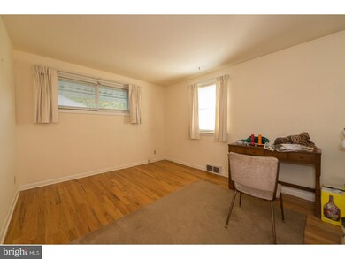 721 Fairmont Rd, Riegelsville, PA 18077 - photo 7