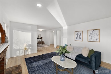 820 E Cady Rd unit G205, Everett, WA 98203 - photo 5