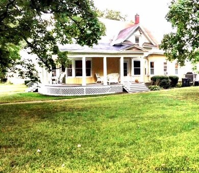 202 Palmer Ave, Corinth, NY 12822 - photo 2