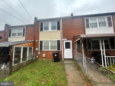 3216 Gorham Ct, Halethorpe, MD 21227 - photo 2