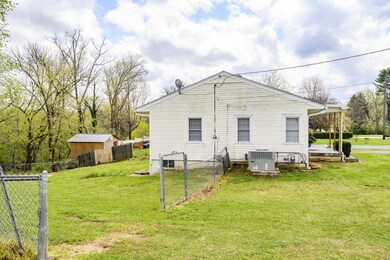 303 Cliffside Ave, Shelbyville, TN 37160 - photo 5