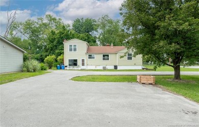 2103 Dutch Ln, Jeffersonville, IN 47130 - photo 5