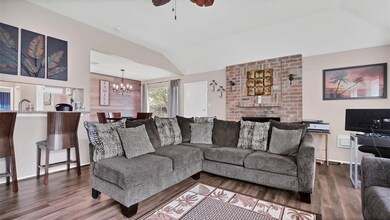 7251 Sonnet Glen Ln, Houston, TX 77095 - photo 4