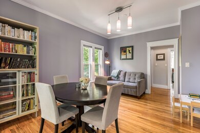 8 Oakland Ave, Auburndale, MA 02466 - photo 4