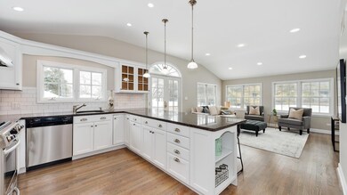 215 Neva Ave, Glenview, IL 60025 - photo 7