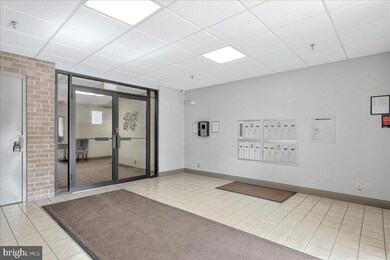 3203 Falcon Ln unit 210, Wilmington, DE 19808 - photo 4