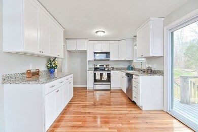 17 Pleasant St, Upton, MA 01568 - photo 5