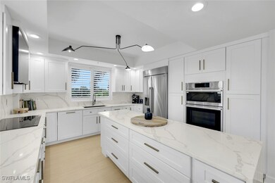 8720 Bay Colony Dr unit 404, Naples, FL 34108 - photo 6