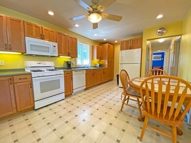 89 Fuller St, Waltham, MA 02453 - photo 5