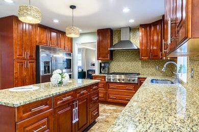 193 Putting Green Rd, Trumbull, CT 06611 - photo 6