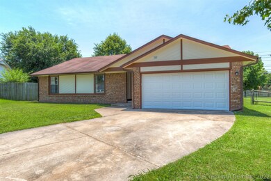 1815 W Laredo Place, Broken Arrow, OK 74012 - photo 3