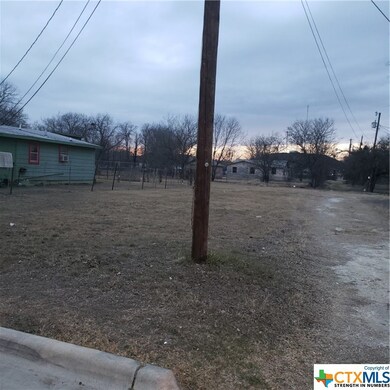 503 N 4th St, Copperas Cove, TX 76522 - photo 3