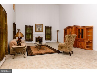 614 Sugartown Rd, Malvern, PA 19355 - photo 4