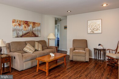 25A W Bluebell Ln, Mount Laurel, NJ 08054 - photo 2