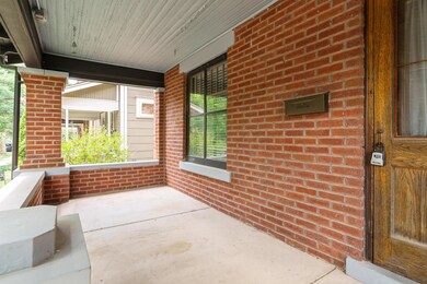 302 Stewart Ave, Columbus, OH 43206 - photo 3