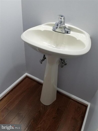 9663 Horsham Dr, Laurel, MD 20723 - photo 6