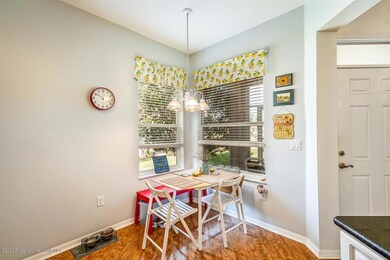 Kitchen Eating Nook