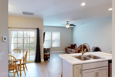 210 Stingray - Interiors - Edited_13