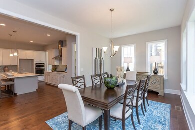 Lexington II Dining Room