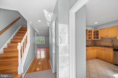 10276 Arizona Cir, Bethesda, MD 20817 - photo 4