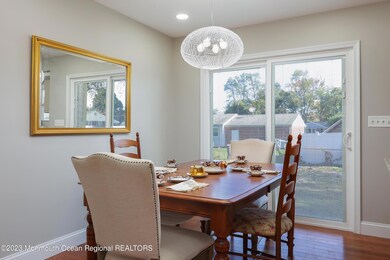 Deck of dining room